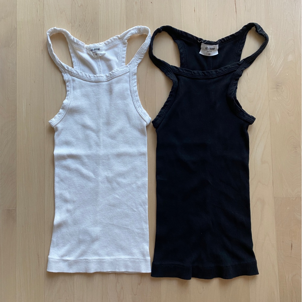 GUC:  RE/DONE Ribbed Tanks. Black and white. XS